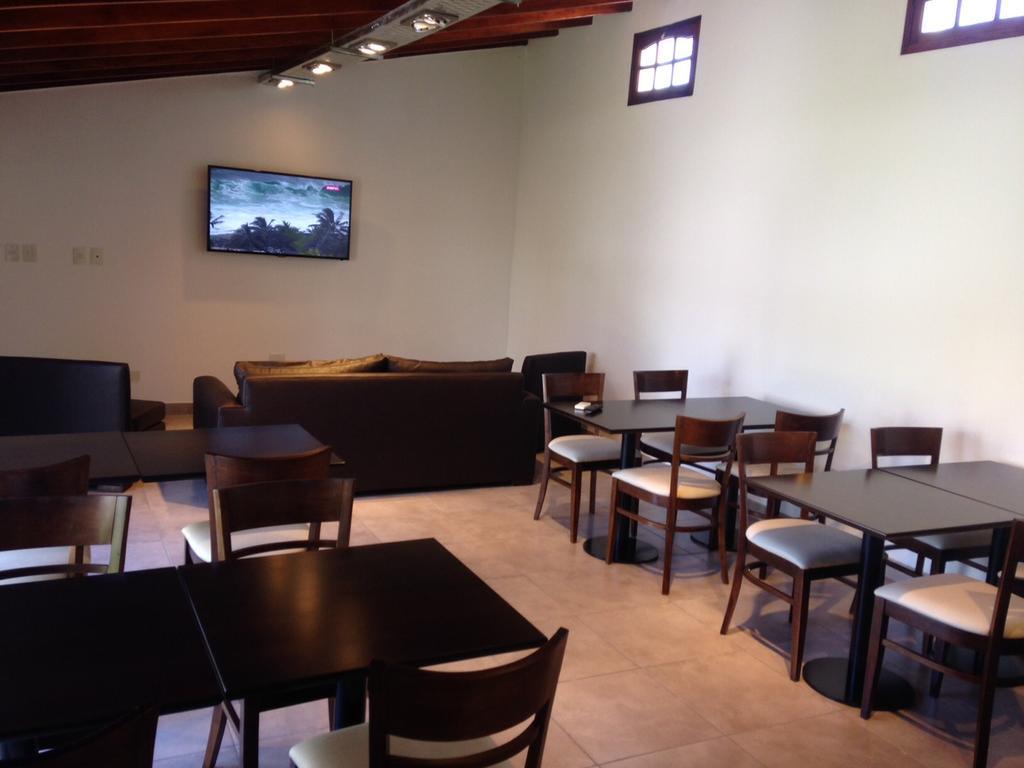 Antares Apart Hotel Campana Exterior foto